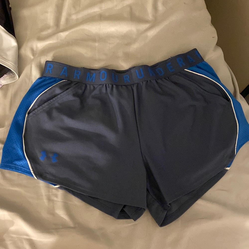 Large Under Armour Shorts